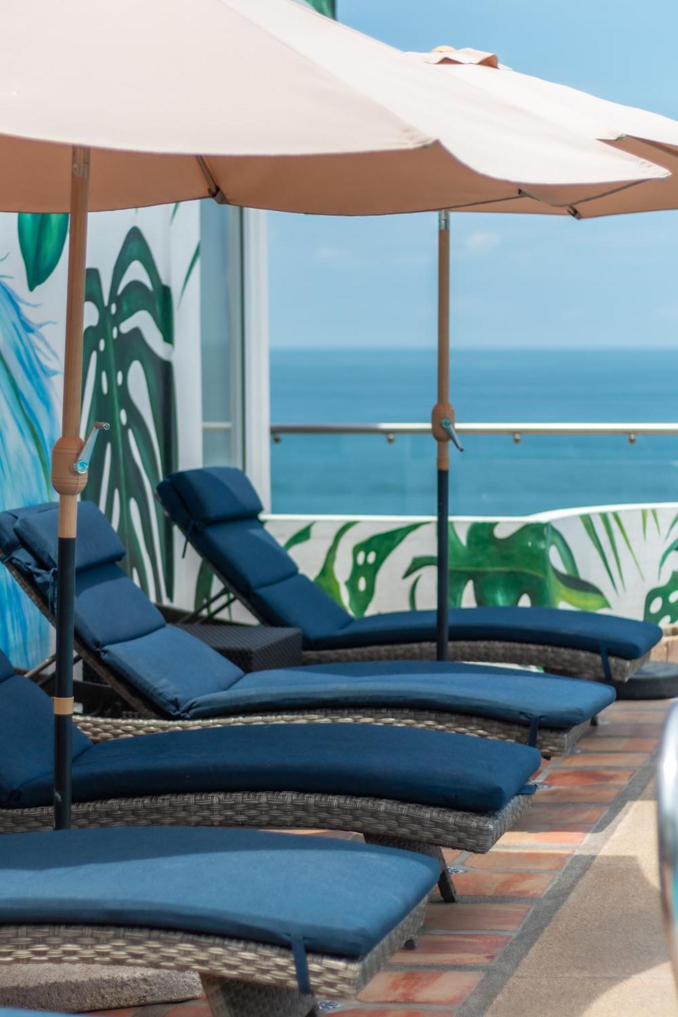 The Paramar Beachfront Boutique Hotel With Breakfast Included - Downtown Malecon Пуэрто-Вальярта Экстерьер фото